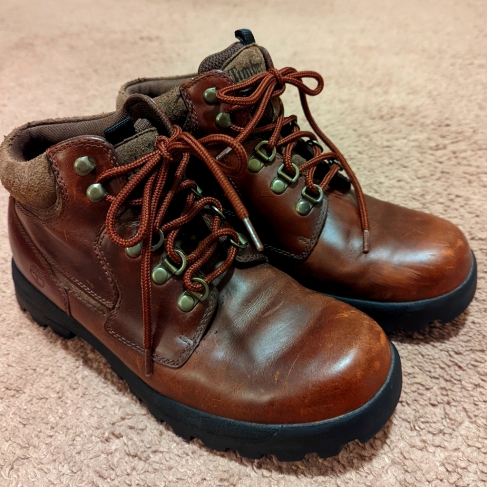 Timberland leather lace up boots size 7.5